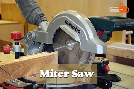 How to Unlock a Miter Saw