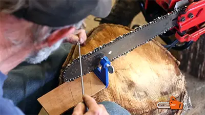 How To Sharpen A Chainsaw With A File