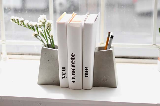 Industrial bookends